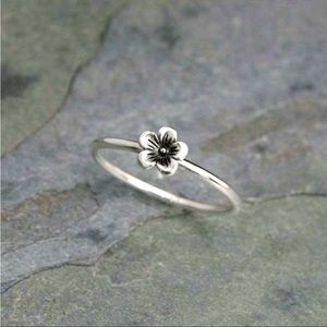 James Avery-style flower, floral ring (6)